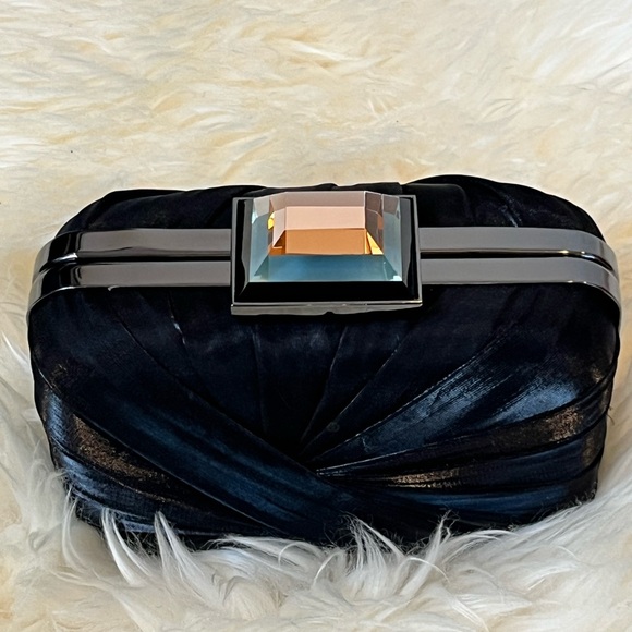 Miniaudiere Evening Bag with Jeweled Clasp at the Top - Picture 1 of 6